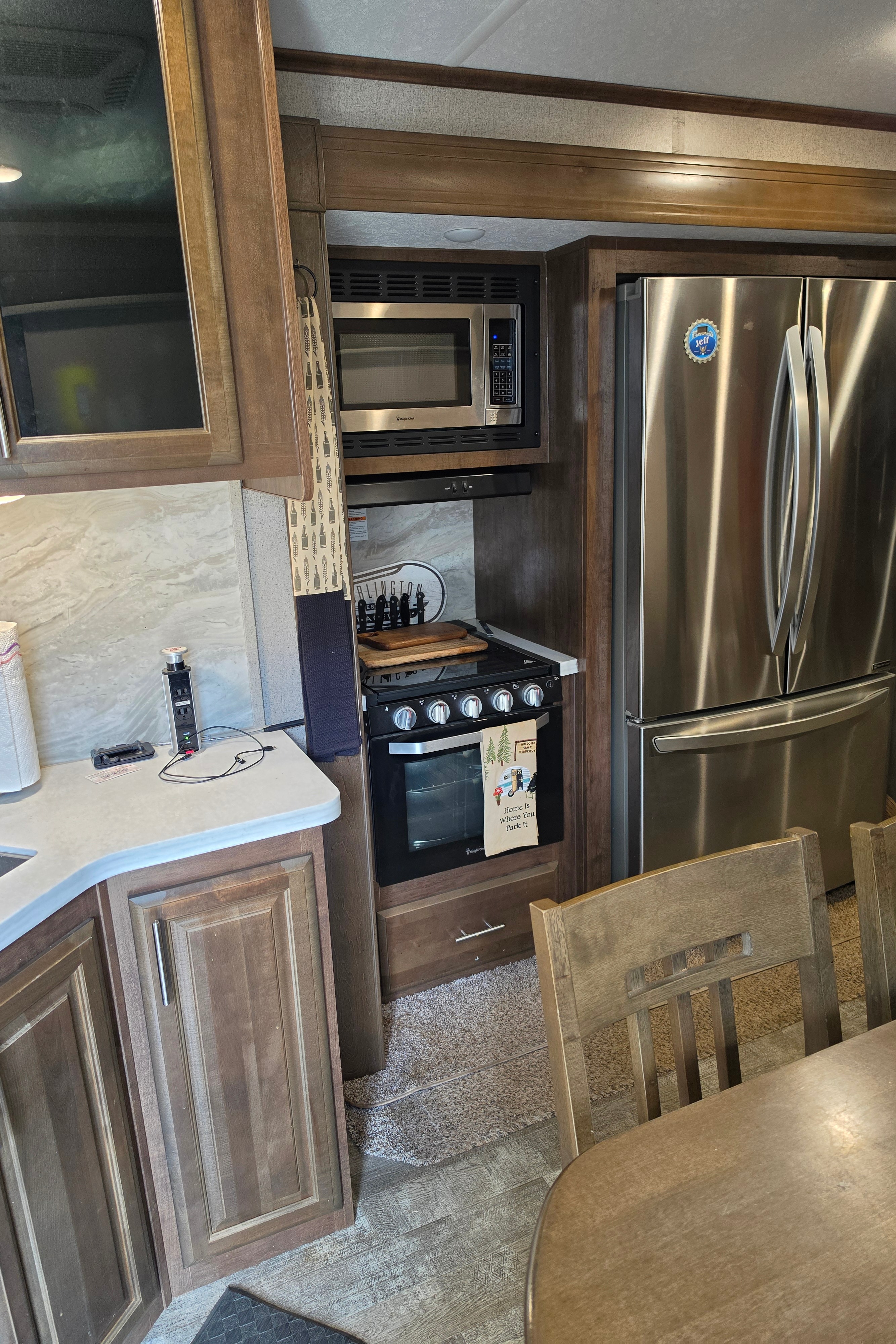 Jeff's Forest River RLT8324SB Travel Trailer