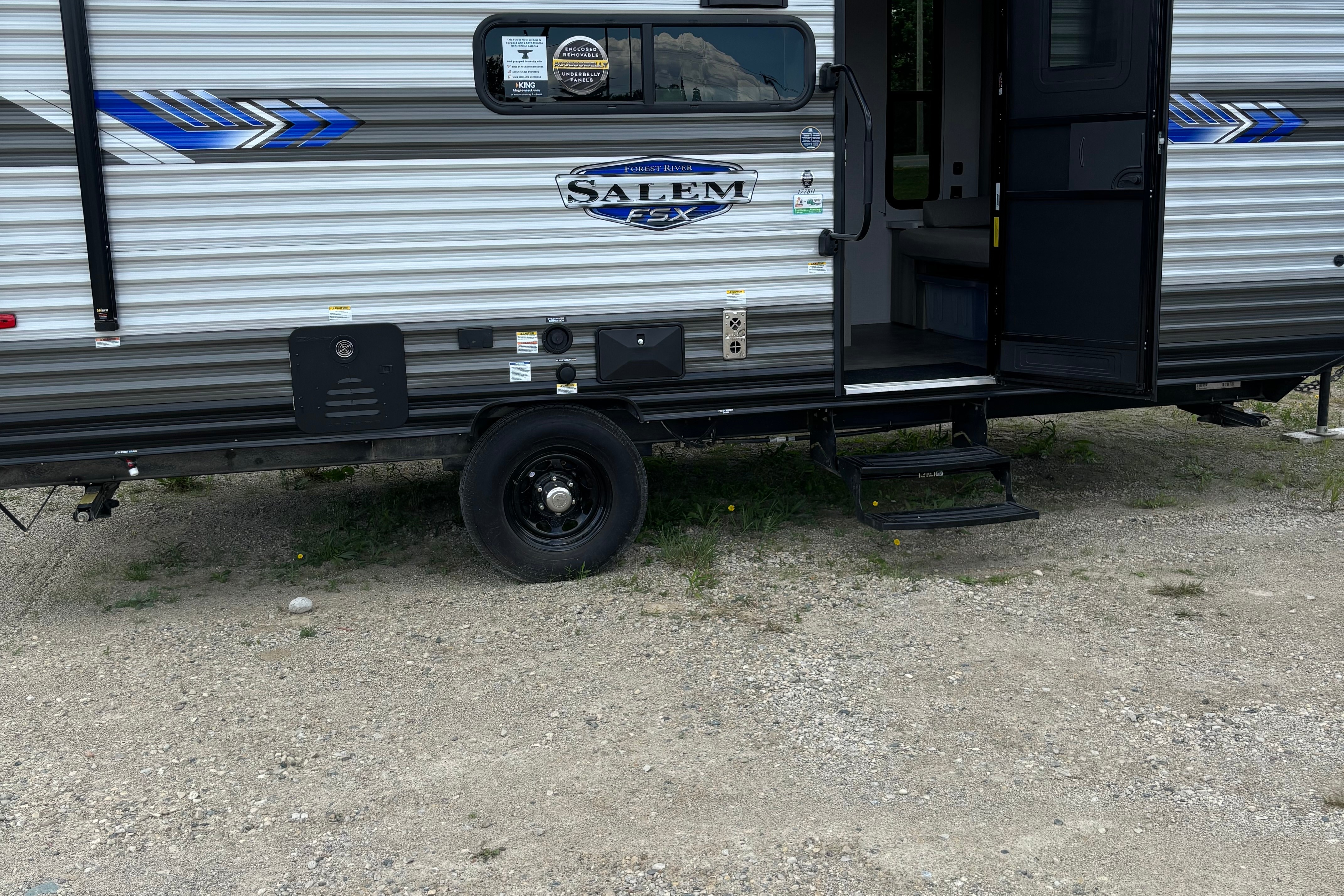 Country Cruiser's Travel Trailer #2