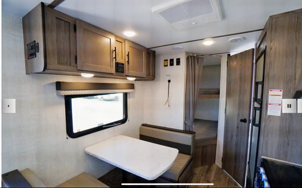 GULF STREAM TRAILER SE 26BHG TRAVEL TRAILER