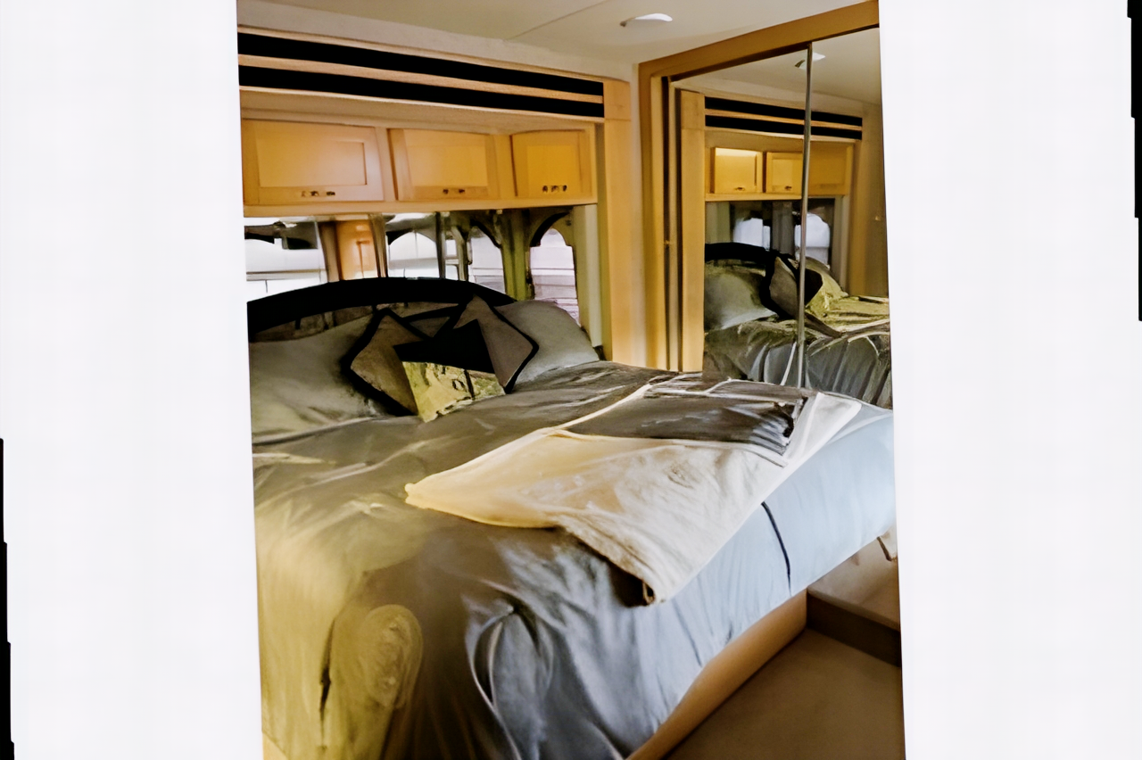 Class A, Newmar Diesel pusher 40’