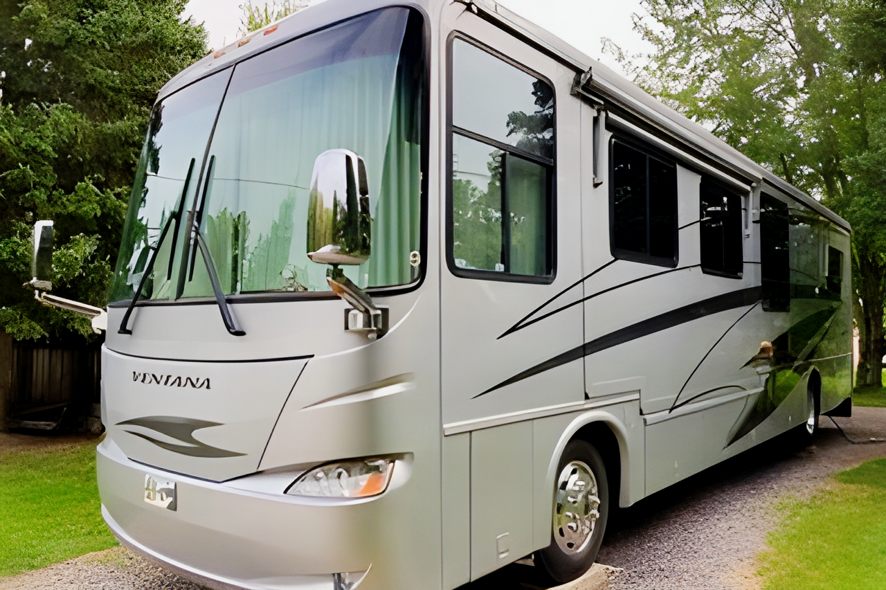 Class A, Newmar Diesel pusher 40’