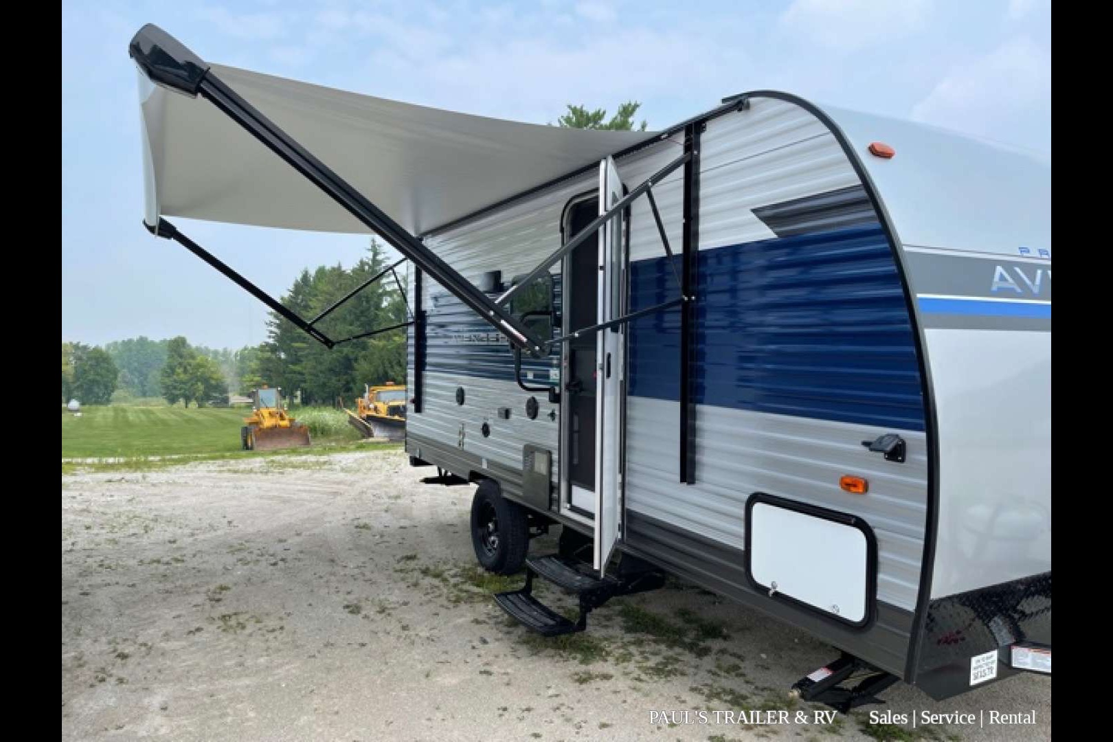 Marie's Prime Time Avenger LT Travel Trailer