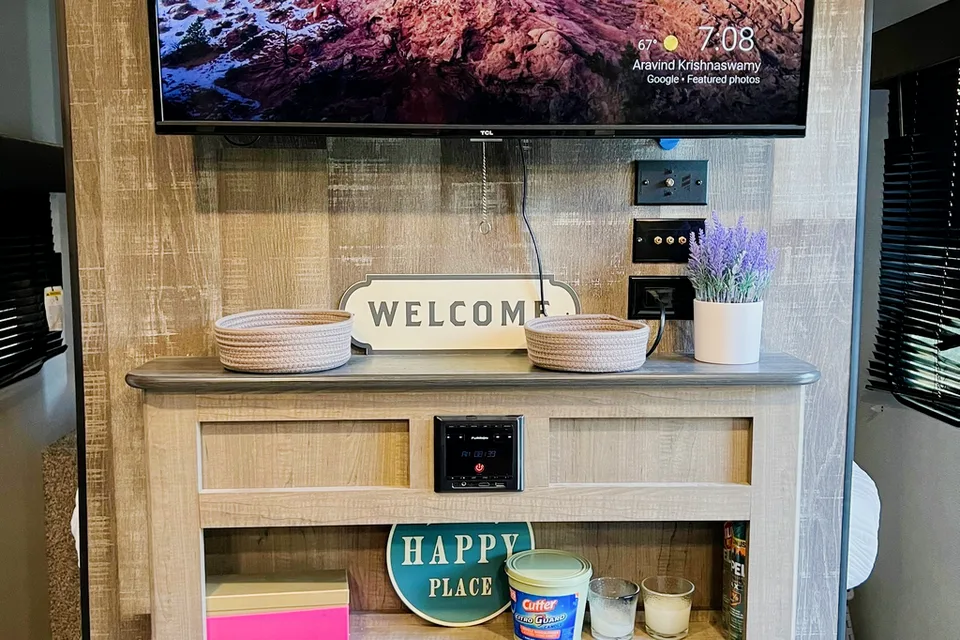 Rosas Family's - 2021 Keystone Hideout - 272BH Travel Trailer