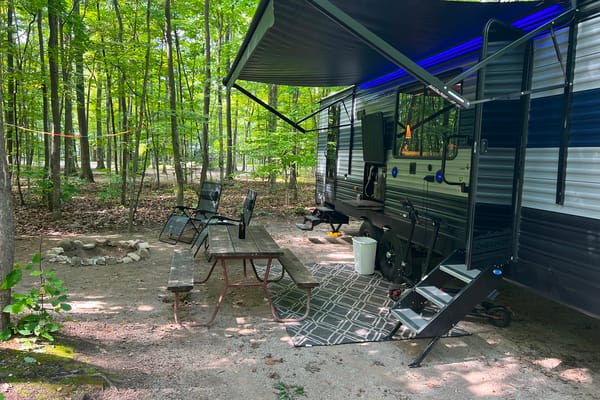 Jacob's Forest River 274BRB Travel Trailer