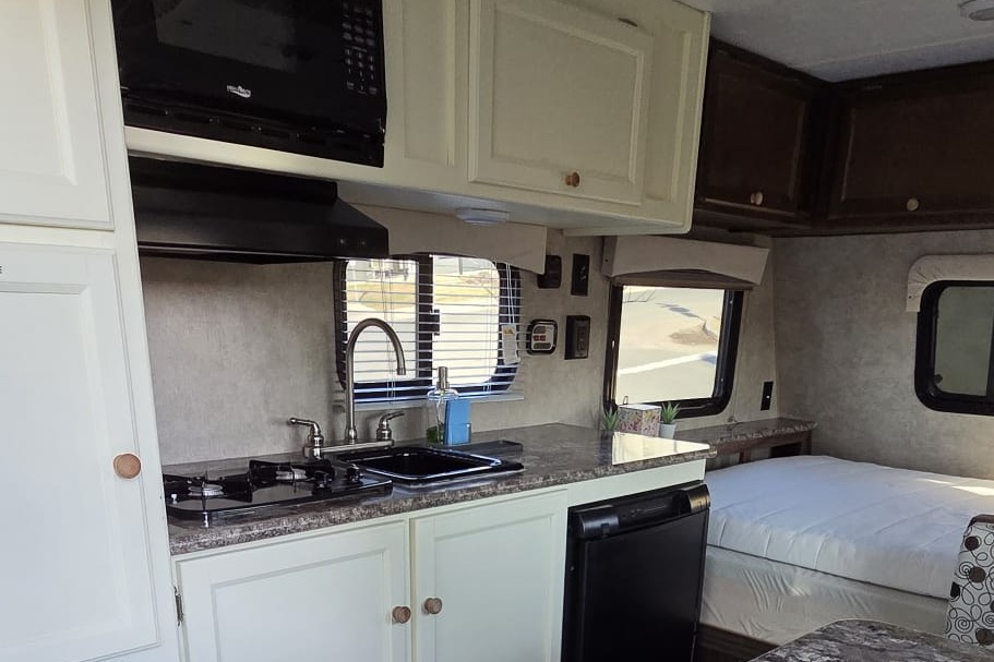 >>Brava>> Coachmen Clipper 16FB