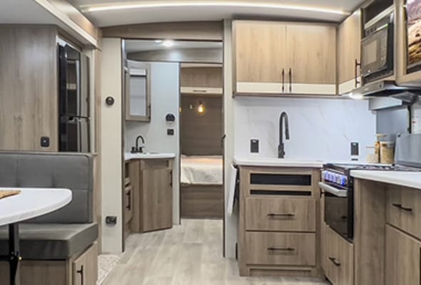 Sweet Retreat (Delivery Only) 2023 Grand Design Imagine