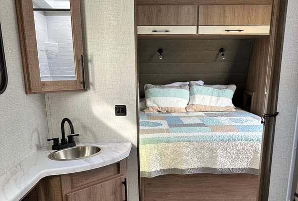 Sweet Retreat (Delivery Only) 2023 Grand Design Imagine