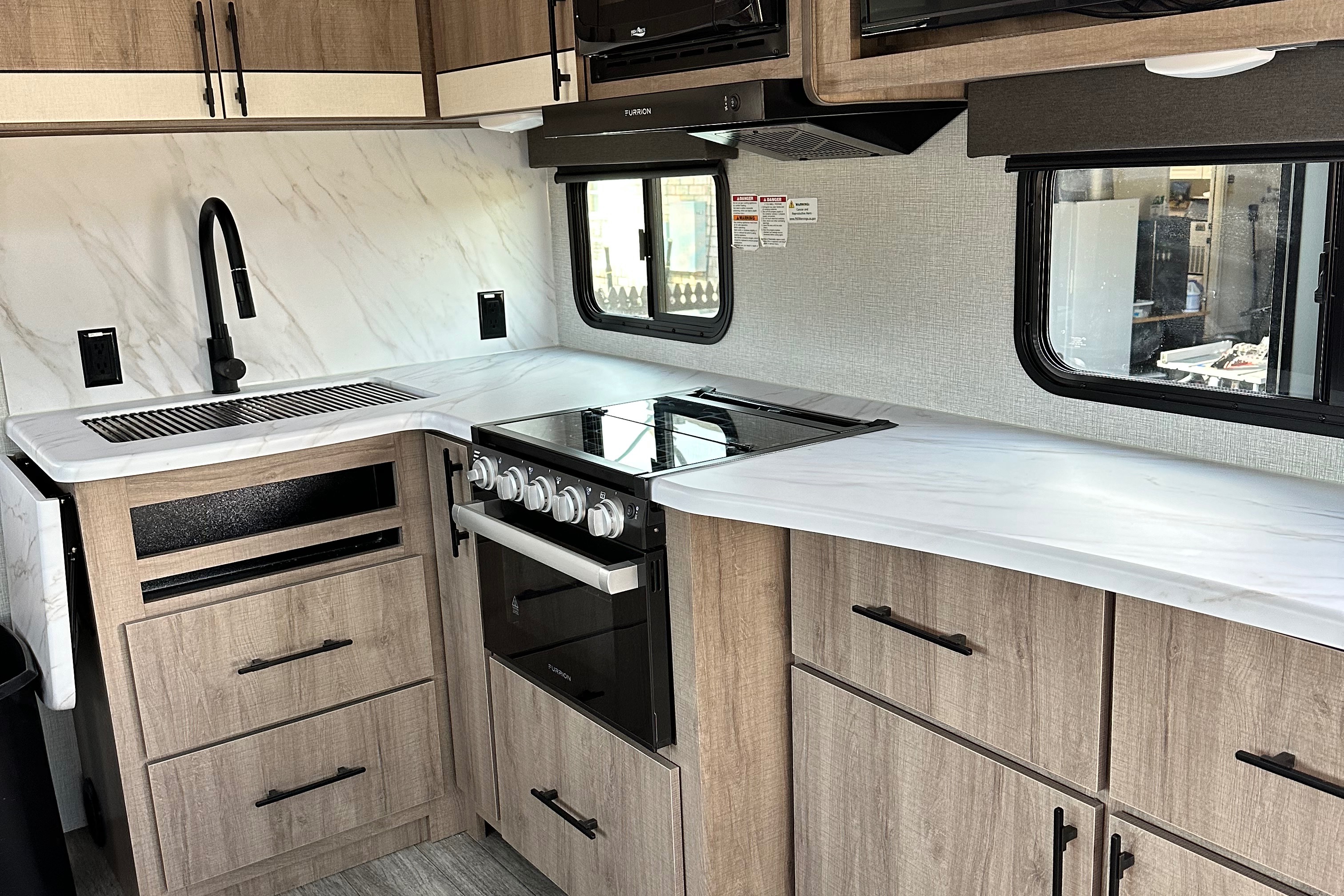 Sweet Retreat (Delivery Only) 2023 Grand Design Imagine