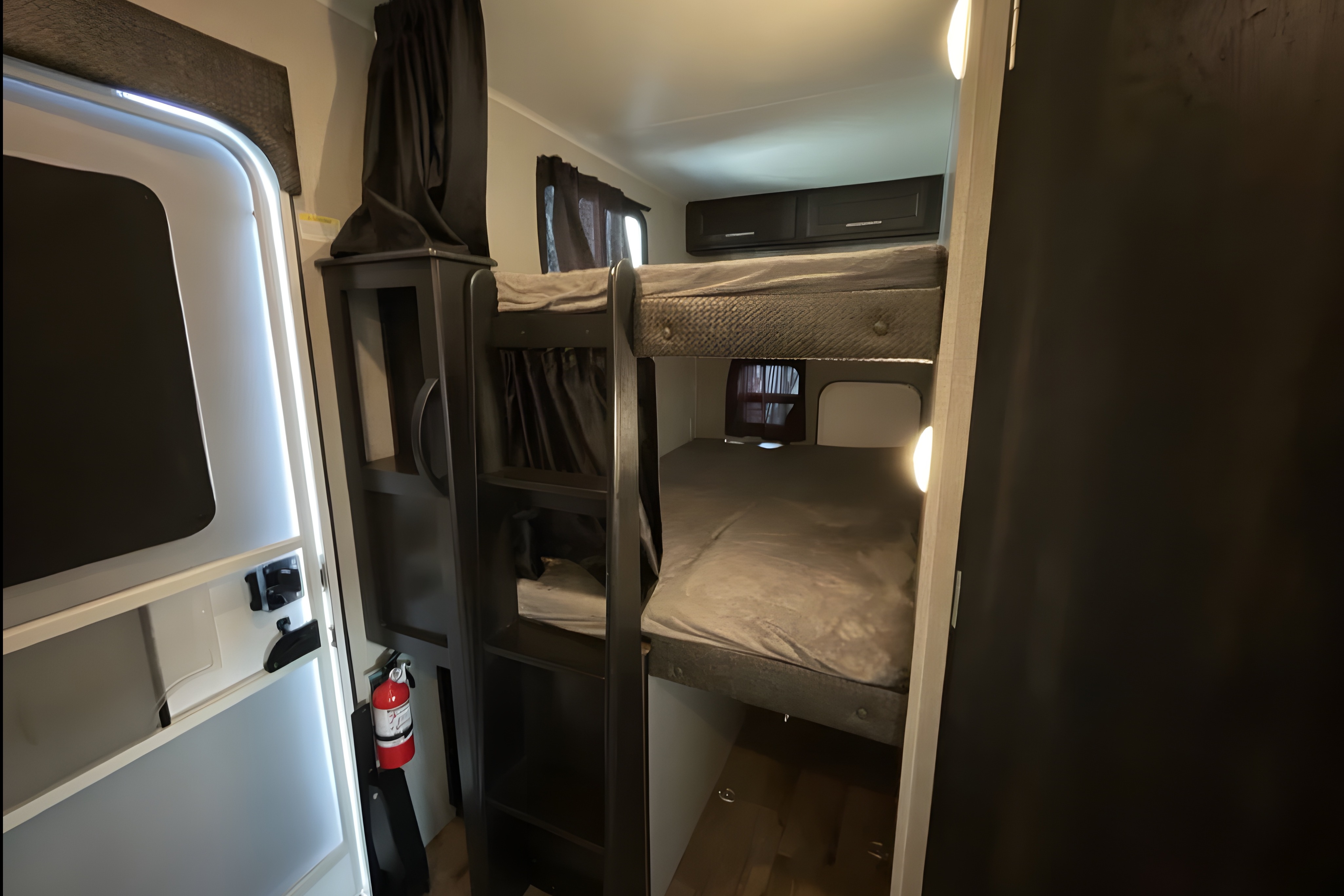 EAGLE Luxury Travel Trailer
