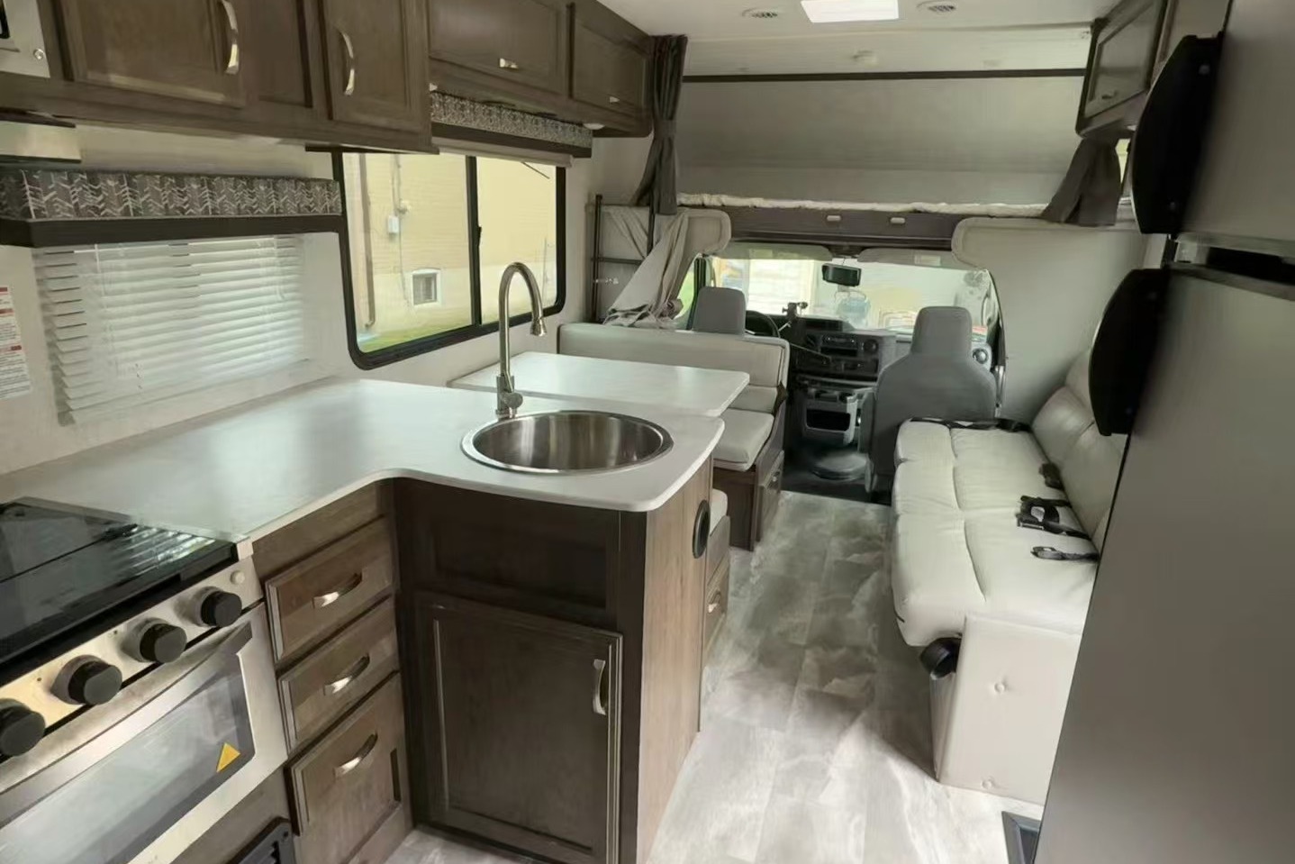 Gulf Stream Conquest 6280LE Class C