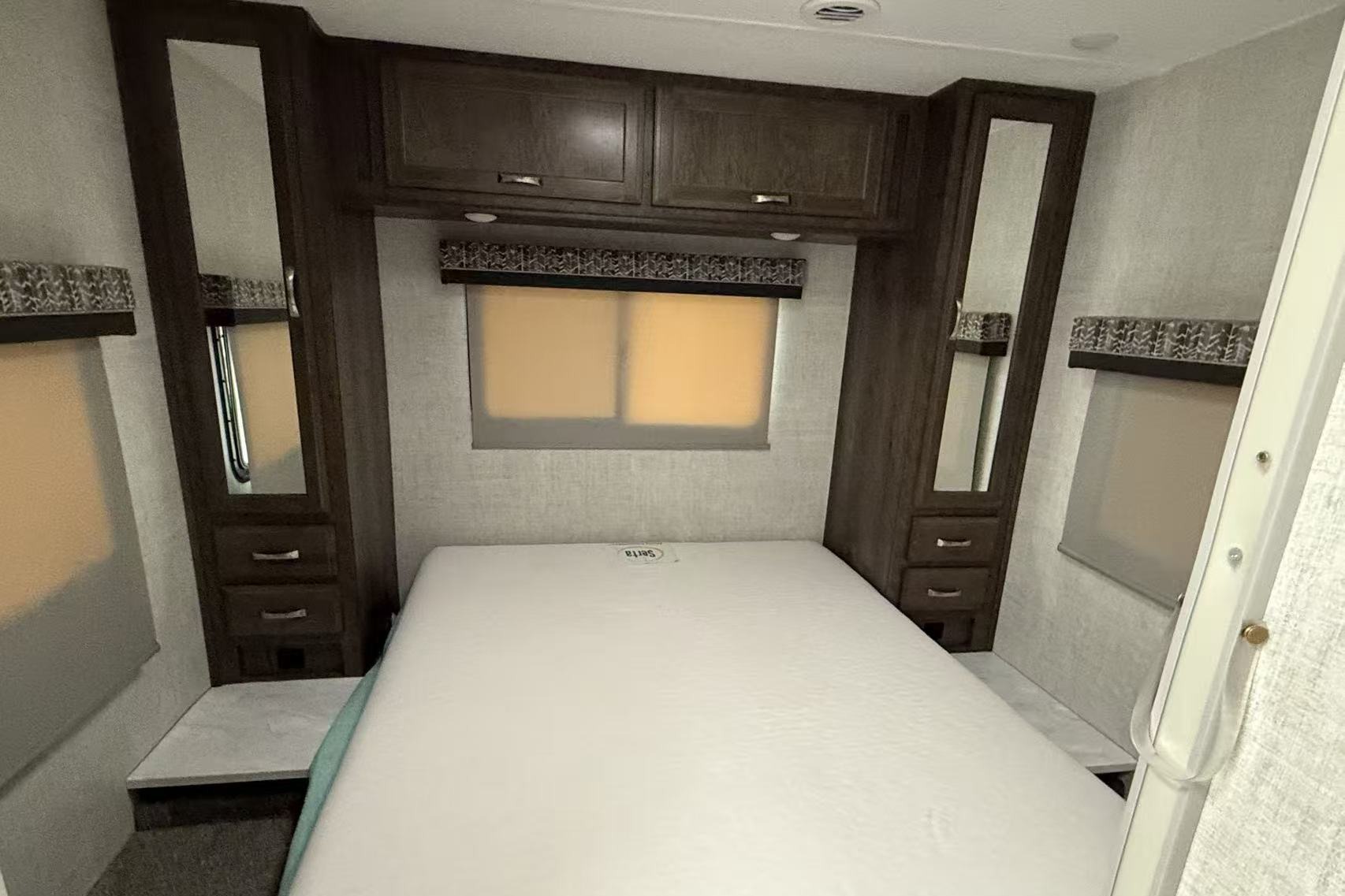 Gulf Stream Conquest 6280LE Class C
