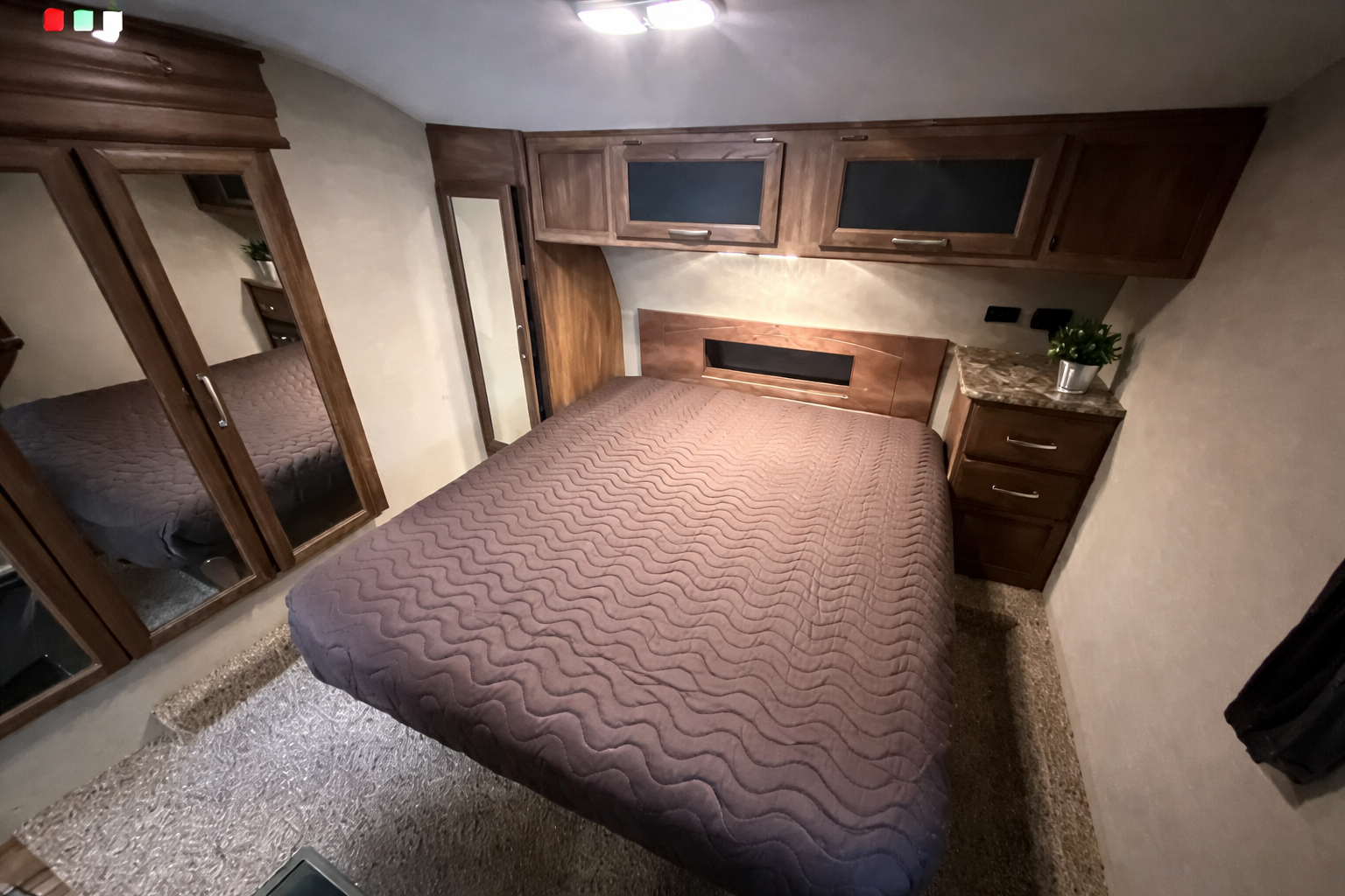Jason's Keystone 336bhs Fifth Wheel