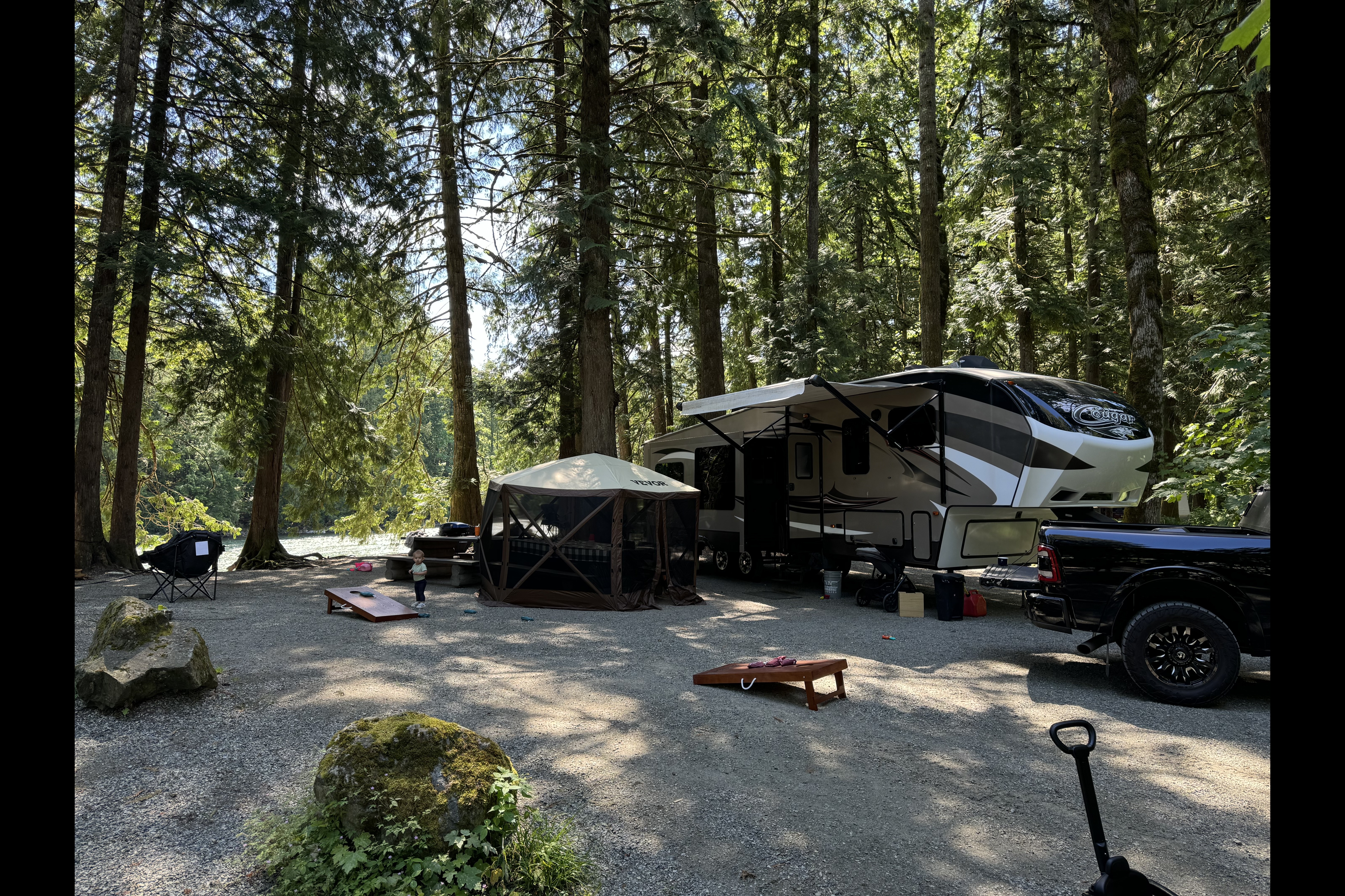 Jason's Keystone 336bhs Fifth Wheel