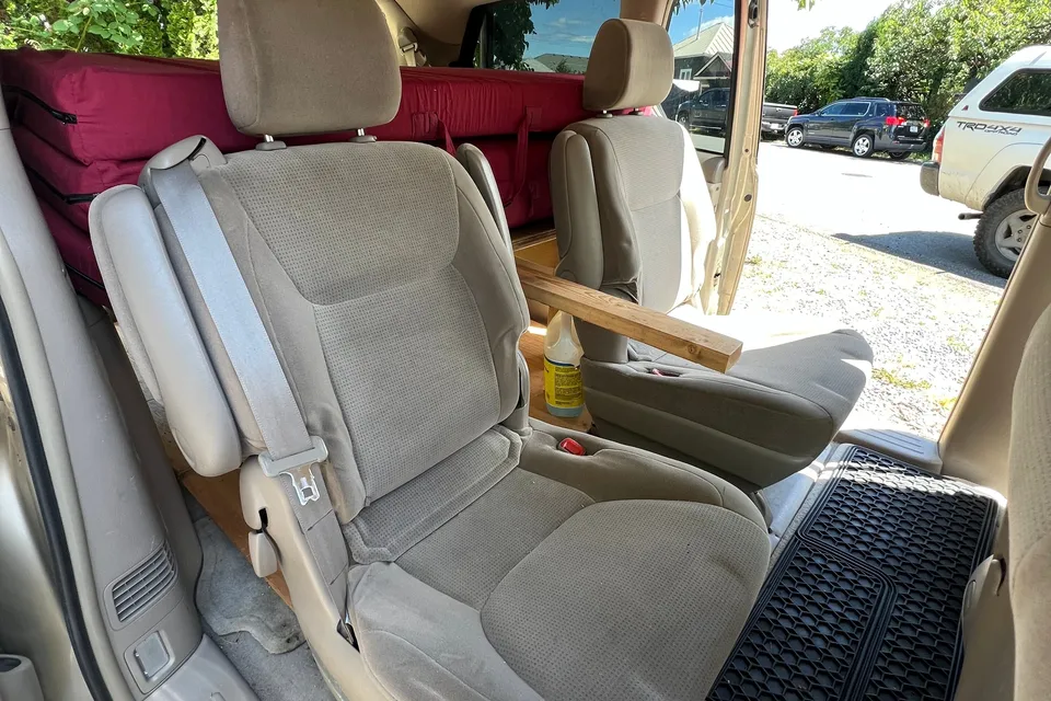 Vanessa’s Sienna/ Rooftop Tent