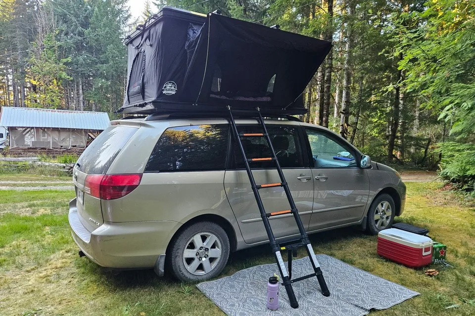 Vanessa’s Sienna/ Rooftop Tent