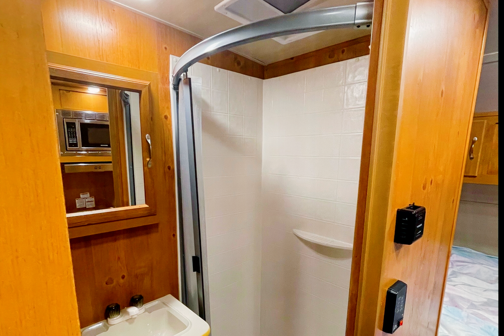 Courtney's Woody Vintage Cruiser