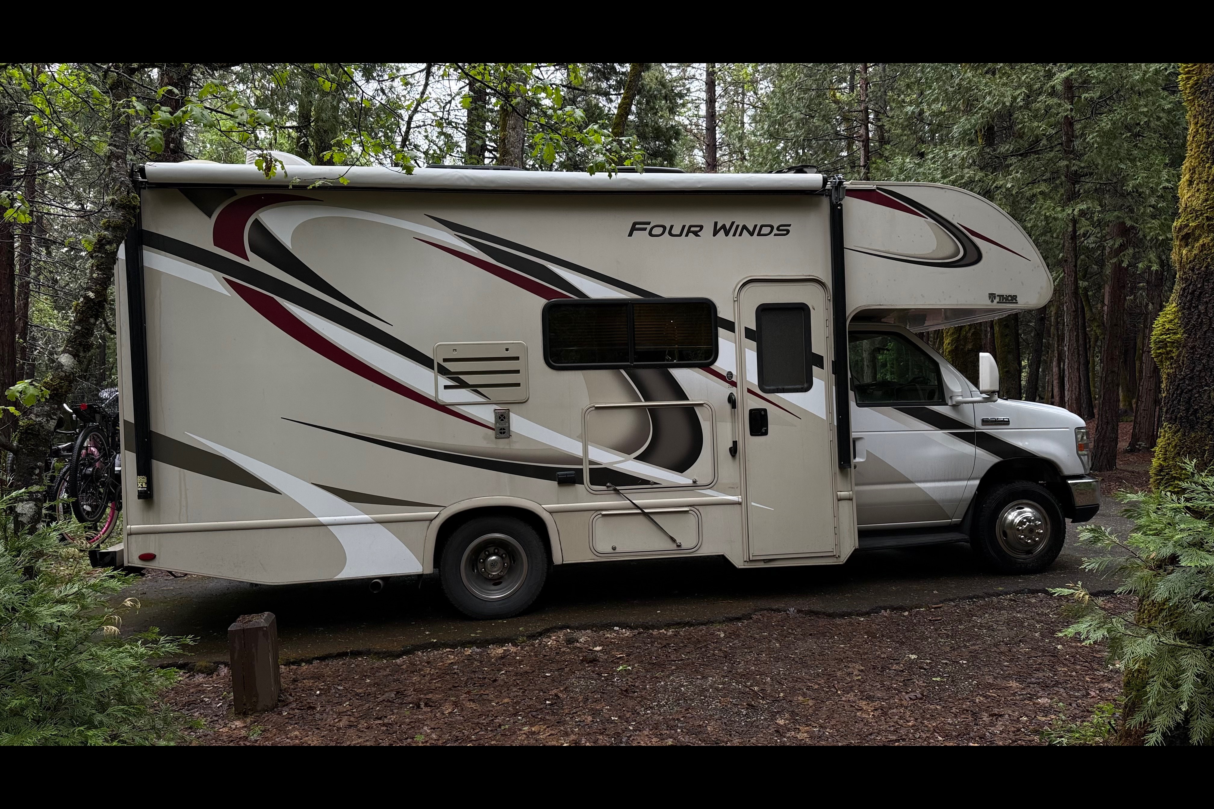 Fully stocked Big Bertha 24ft with solar