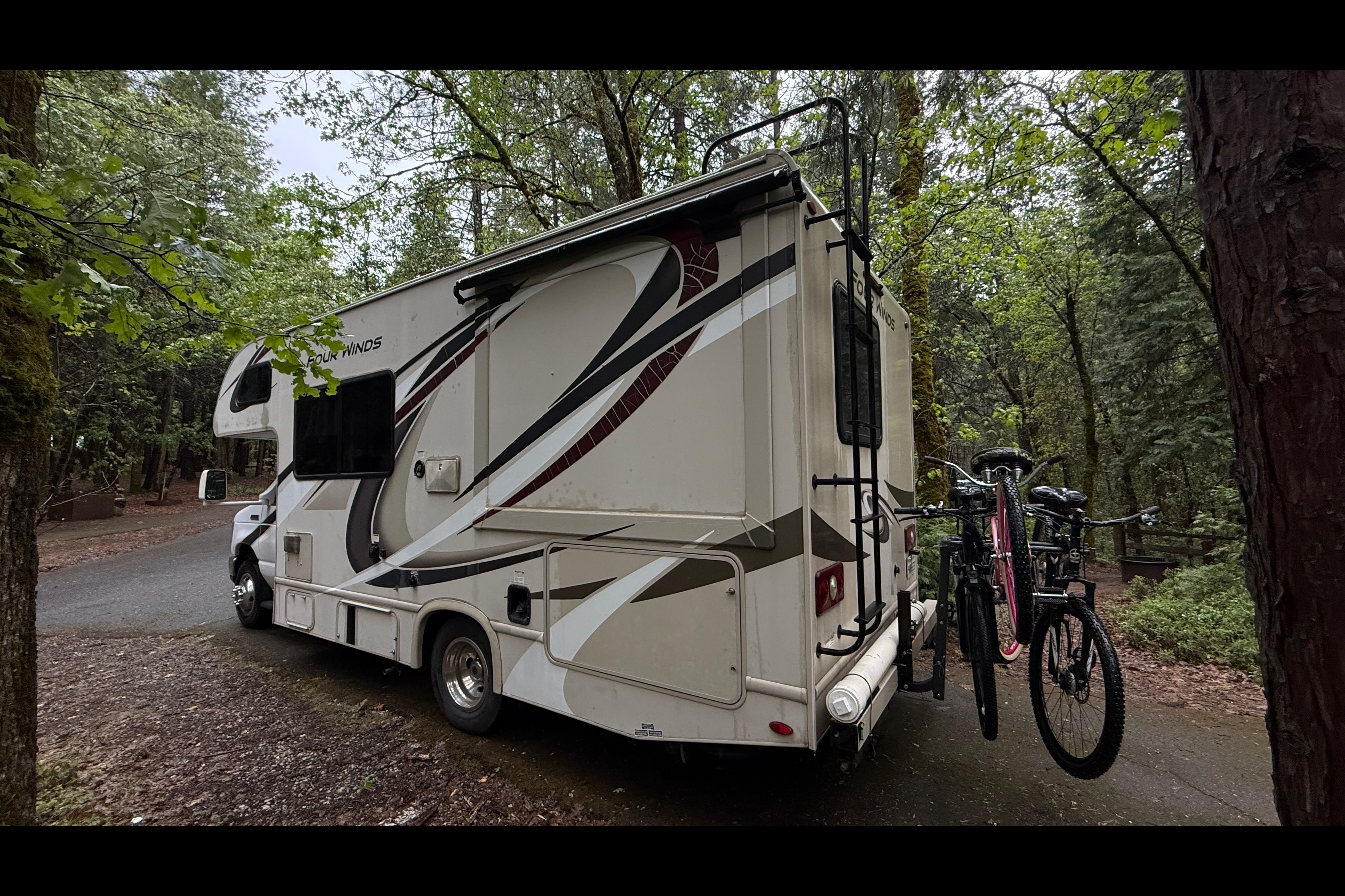 Fully stocked Big Bertha 24ft with solar