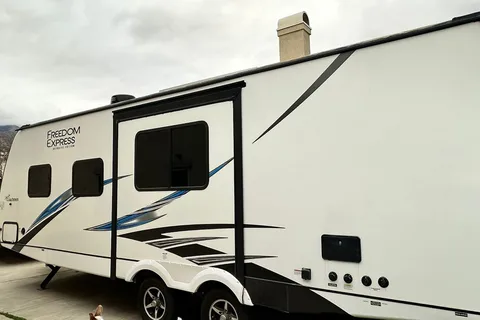 Freedom express Travel Trailer
