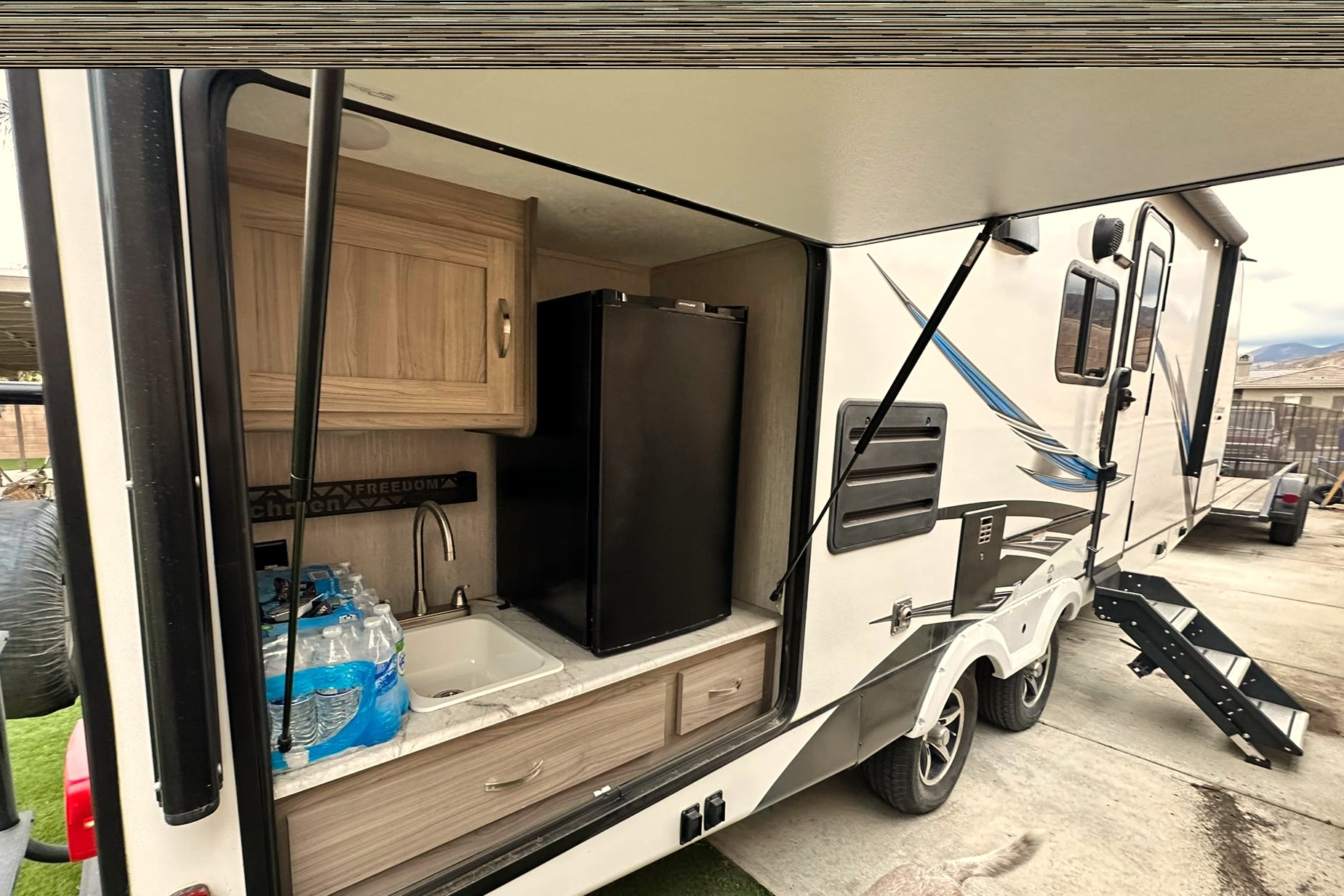 Freedom express Travel Trailer