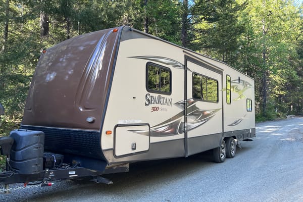Andrew's Prime Time Spartan 300 Travel Trailer