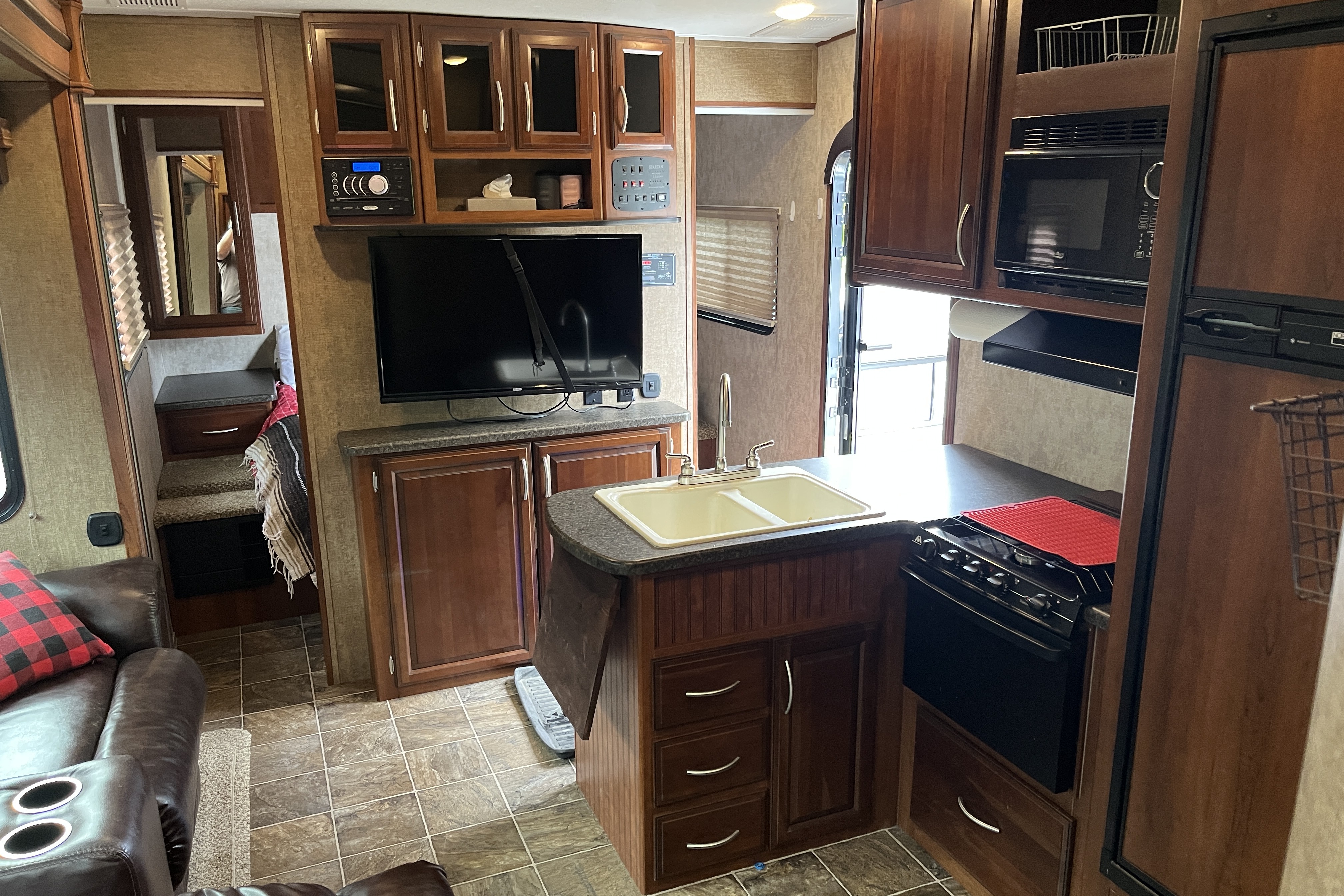 Andrew's Prime Time Spartan 300 Travel Trailer
