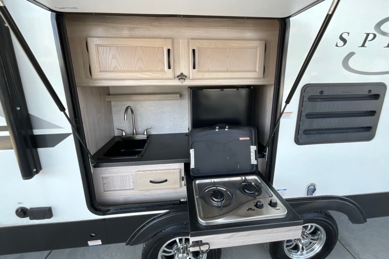 Coachmen Sprinter Campfire Edition Travel Trailer