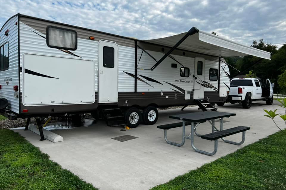 Cliff & Cortney's Forest River Wildwood 32BHDS Travel Trailer