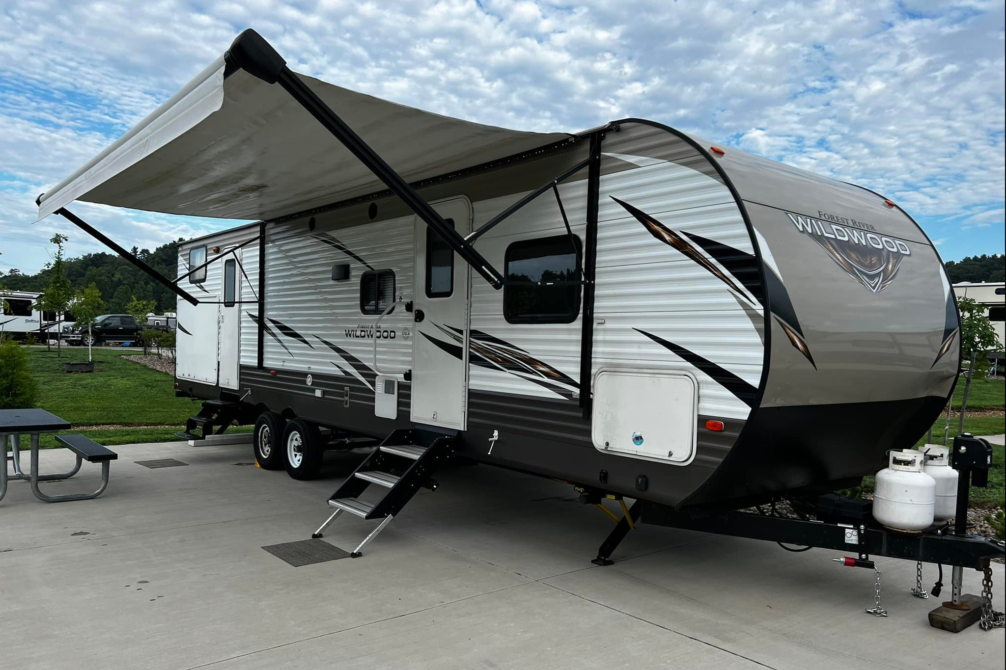 Cliff & Cortney's Forest River Wildwood 32BHDS Travel Trailer
