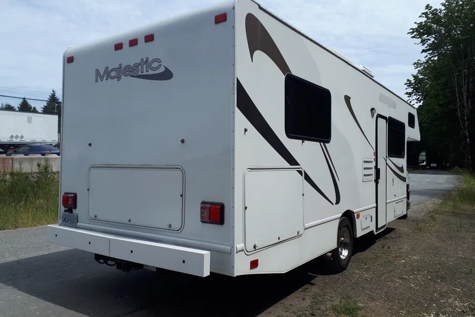 2017 29ft Thor Majestic, 8 sleep