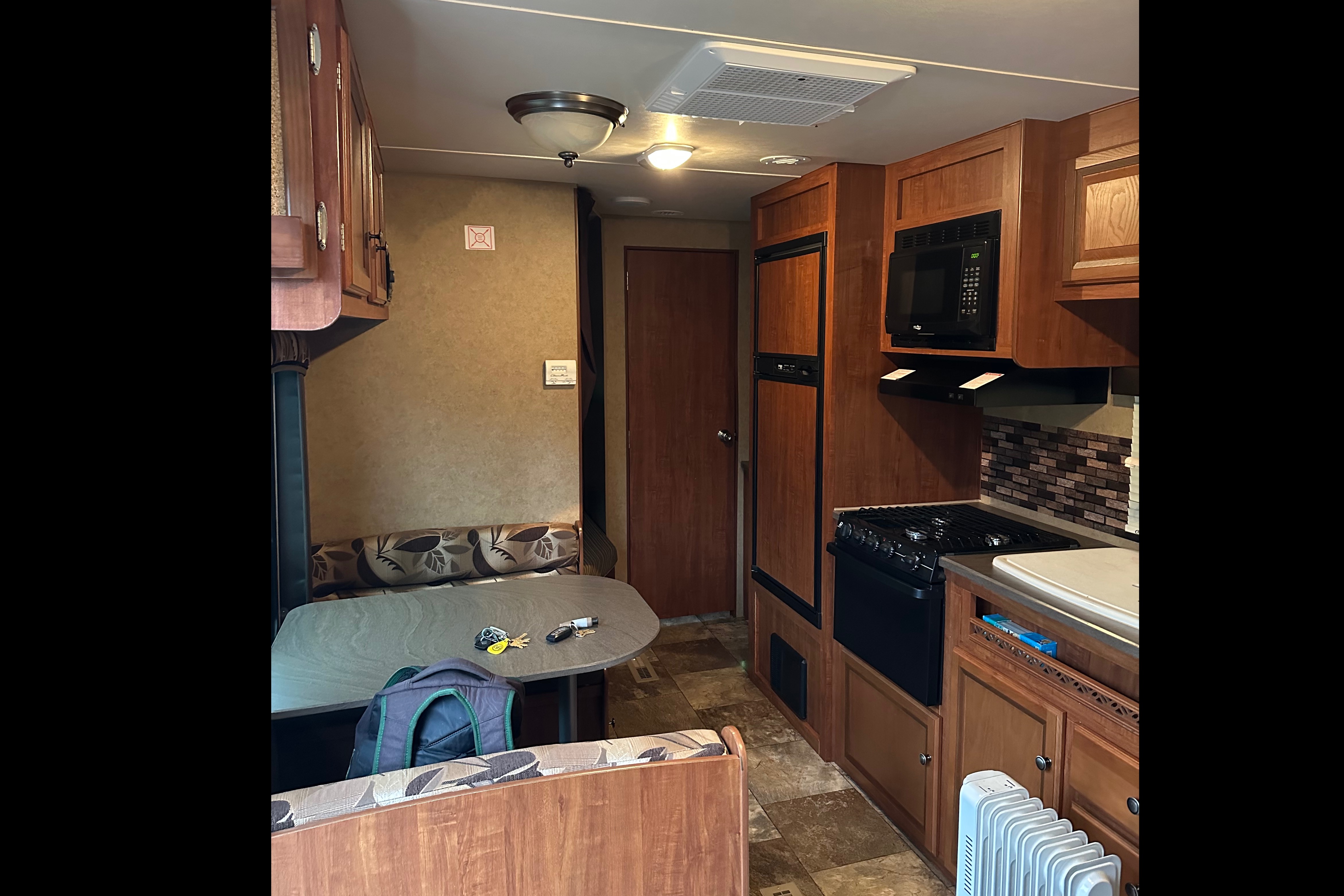 Jayco 26 bunk house Christina lake 