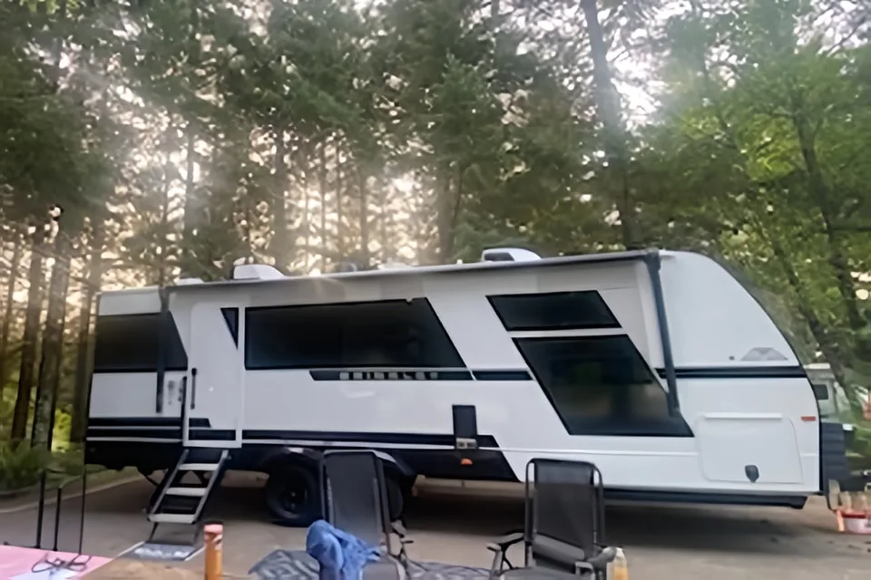 Brinkley's Ultimate Glamping I265