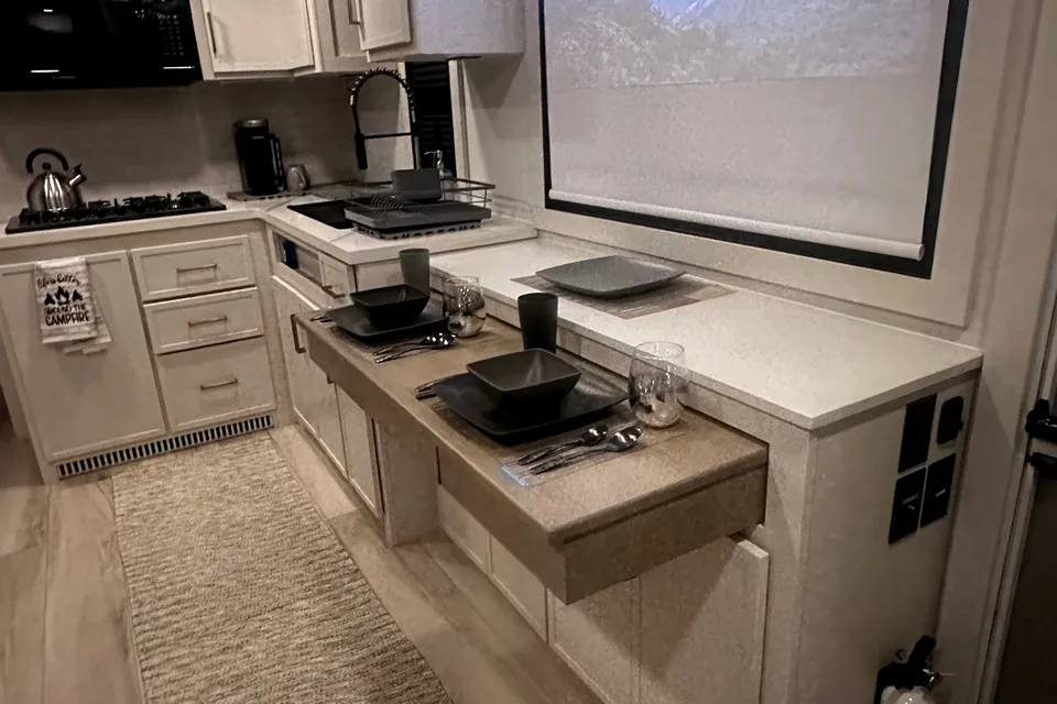 Brinkley's Ultimate Glamping I265