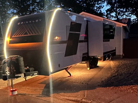 Brinkley's Ultimate Glamping I265