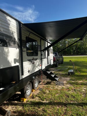 Rebecca's Shasta 25RS Travel Trailer