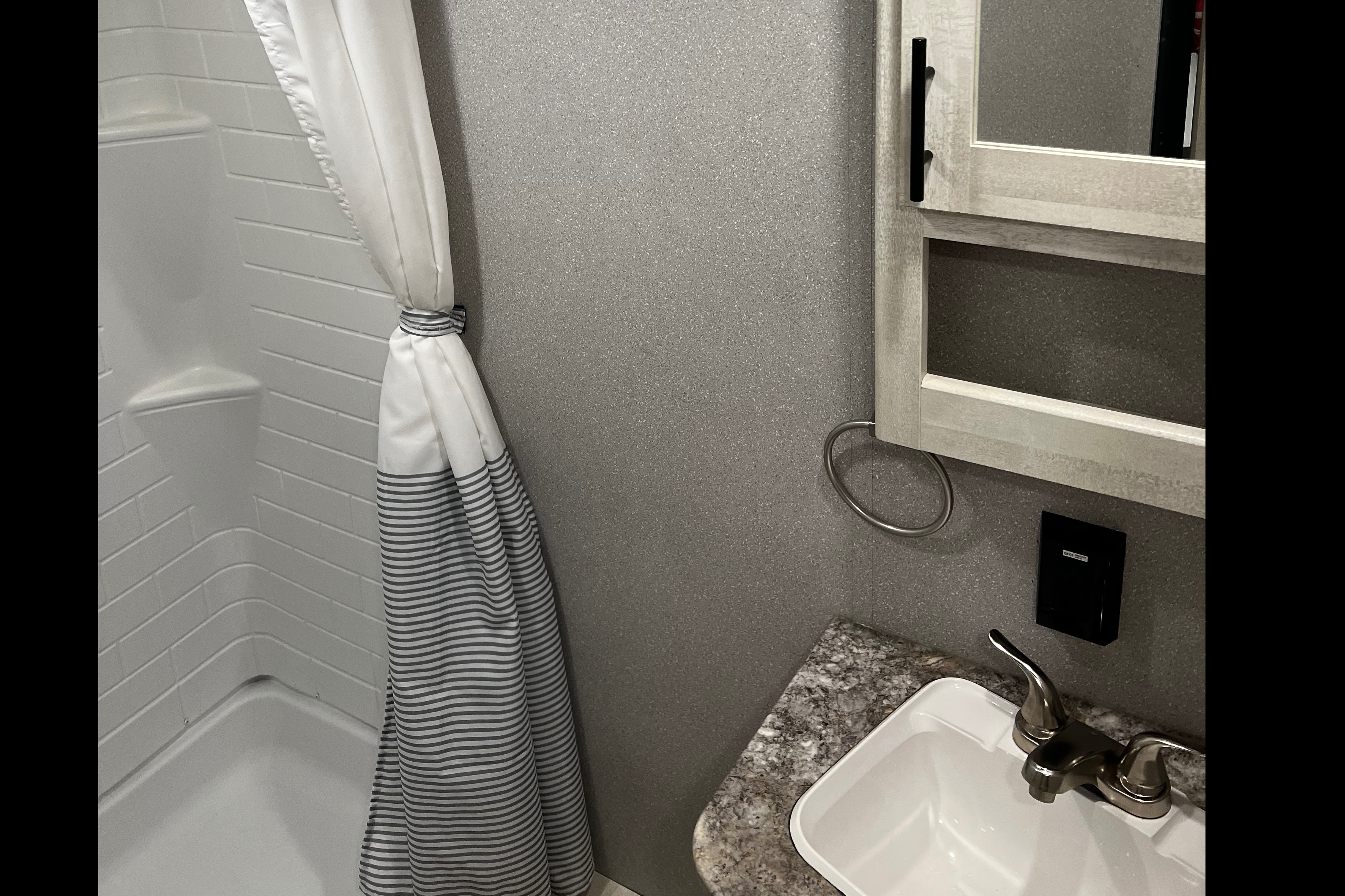 Rebecca's Shasta 25RS Travel Trailer