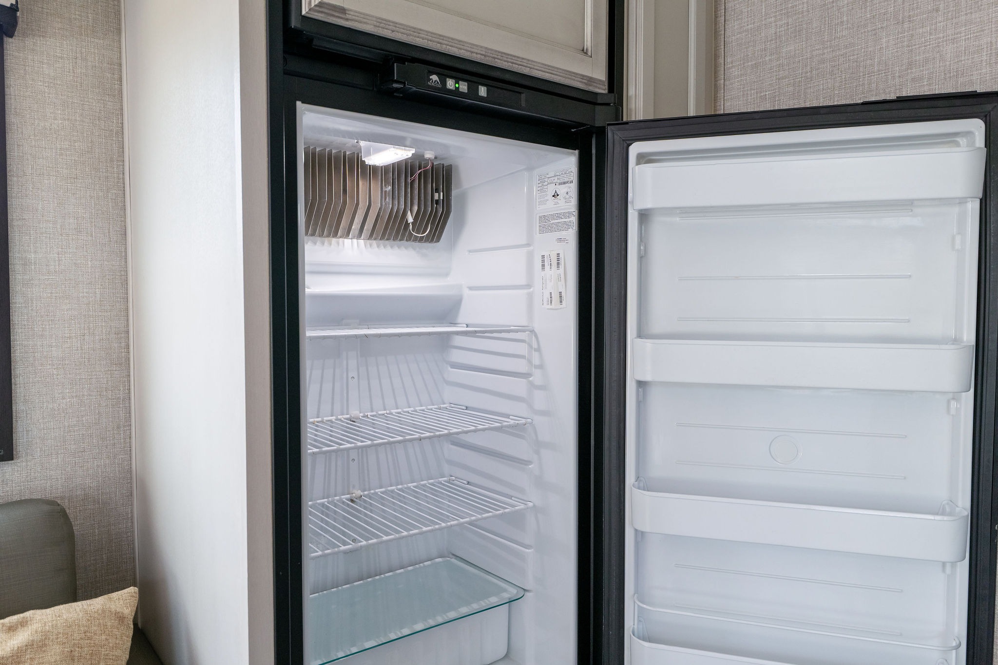 Spacious Dog Friendly and stocked for adventure!!
