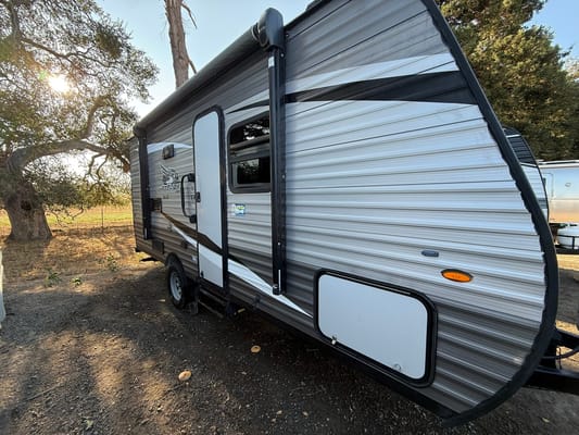 Andre's Jayco Flight SLX 183RB Travel Trailer