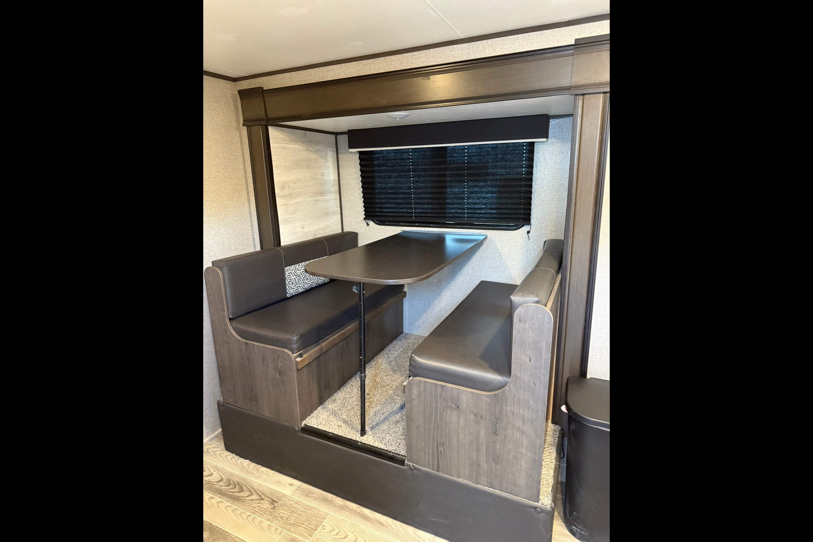 Andre's Jayco Flight SLX 183RB Travel Trailer
