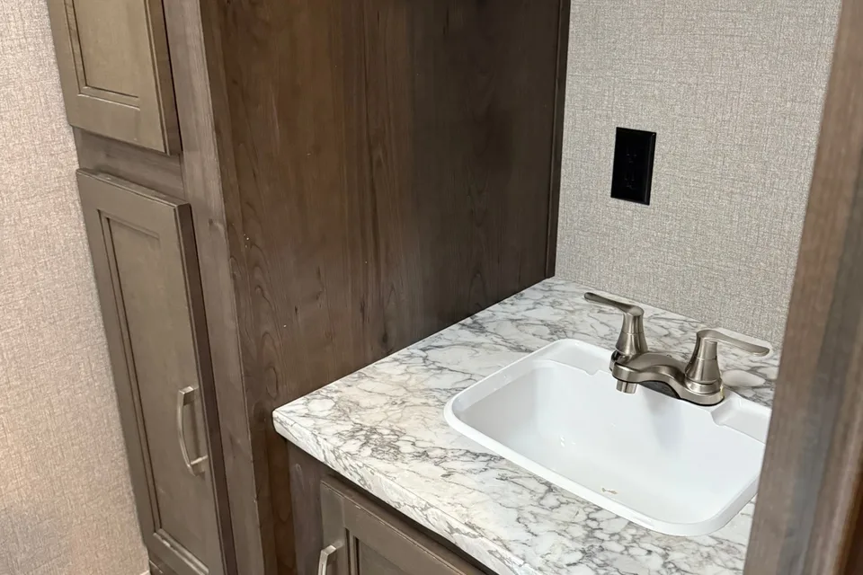 Andre's Jayco Flight SLX 183RB Travel Trailer