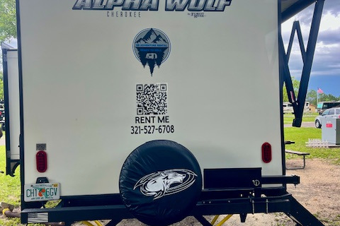 ADVENTURE AWAITS!! FOREST RIVER CHEROKEE ALPHA WOLF Travel Trailer
