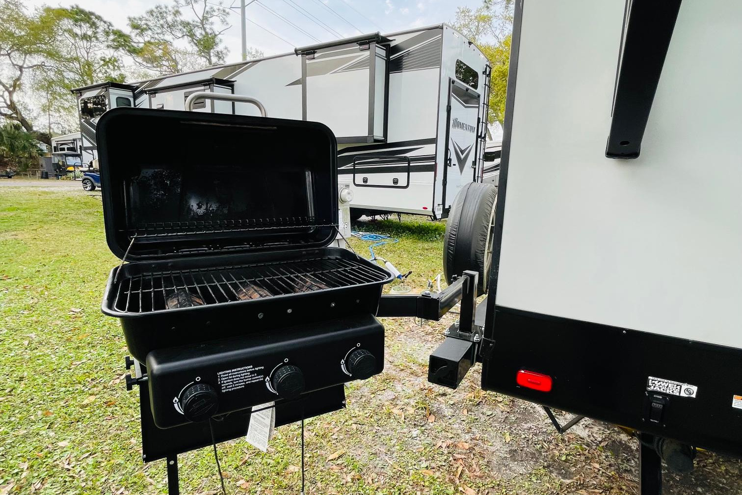 ADVENTURE AWAITS!! FOREST RIVER CHEROKEE ALPHA WOLF Travel Trailer