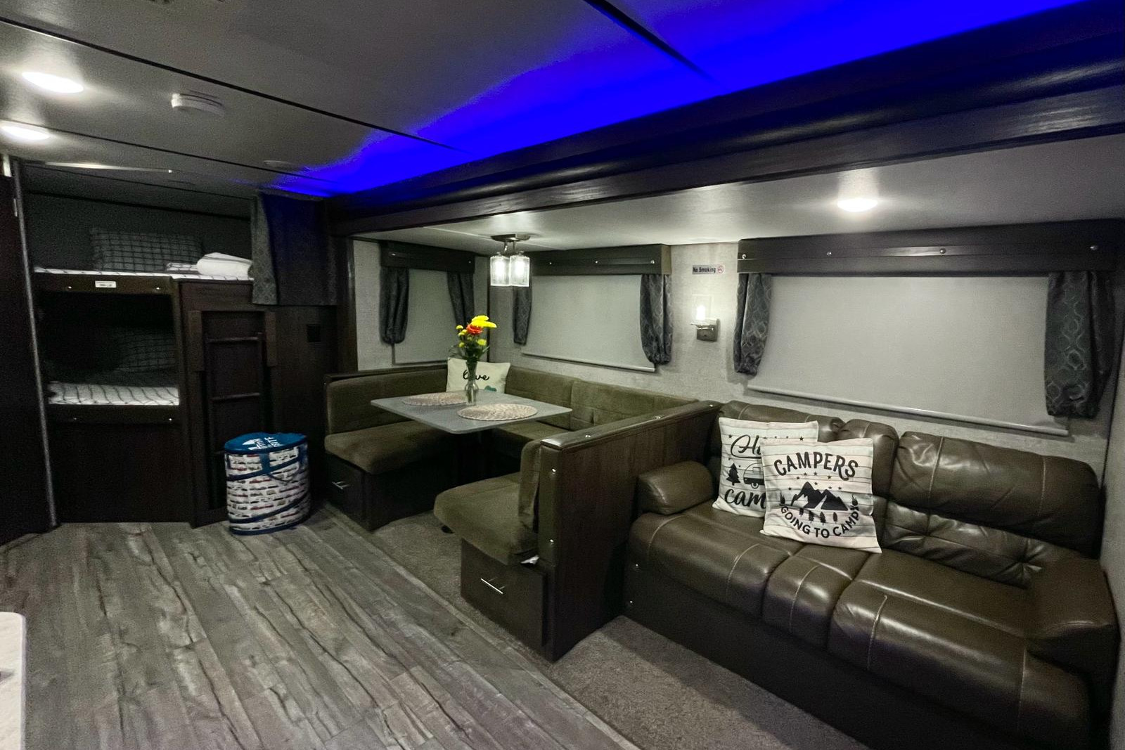 ADVENTURE AWAITS!! FOREST RIVER CHEROKEE ALPHA WOLF Travel Trailer
