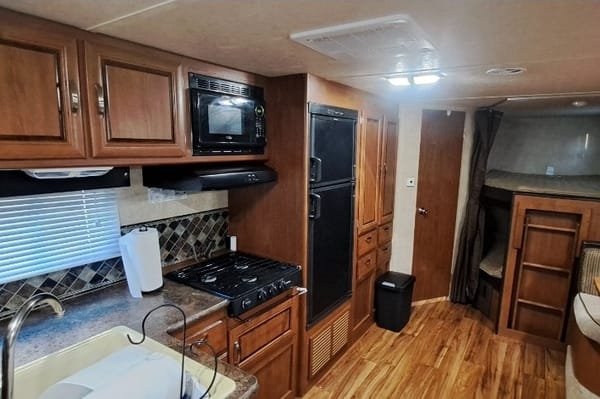 Brent's Forest River 262BHXL Travel Trailer