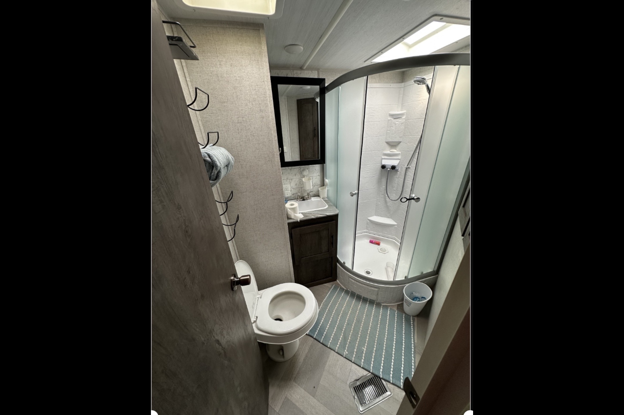 (Delivery ONLY) Andy's 10 Sleeper Forest River Wildwood Travel Trailer