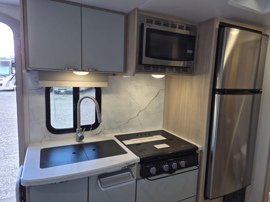 Mike's Winnebago 2108TB Travel Trailer