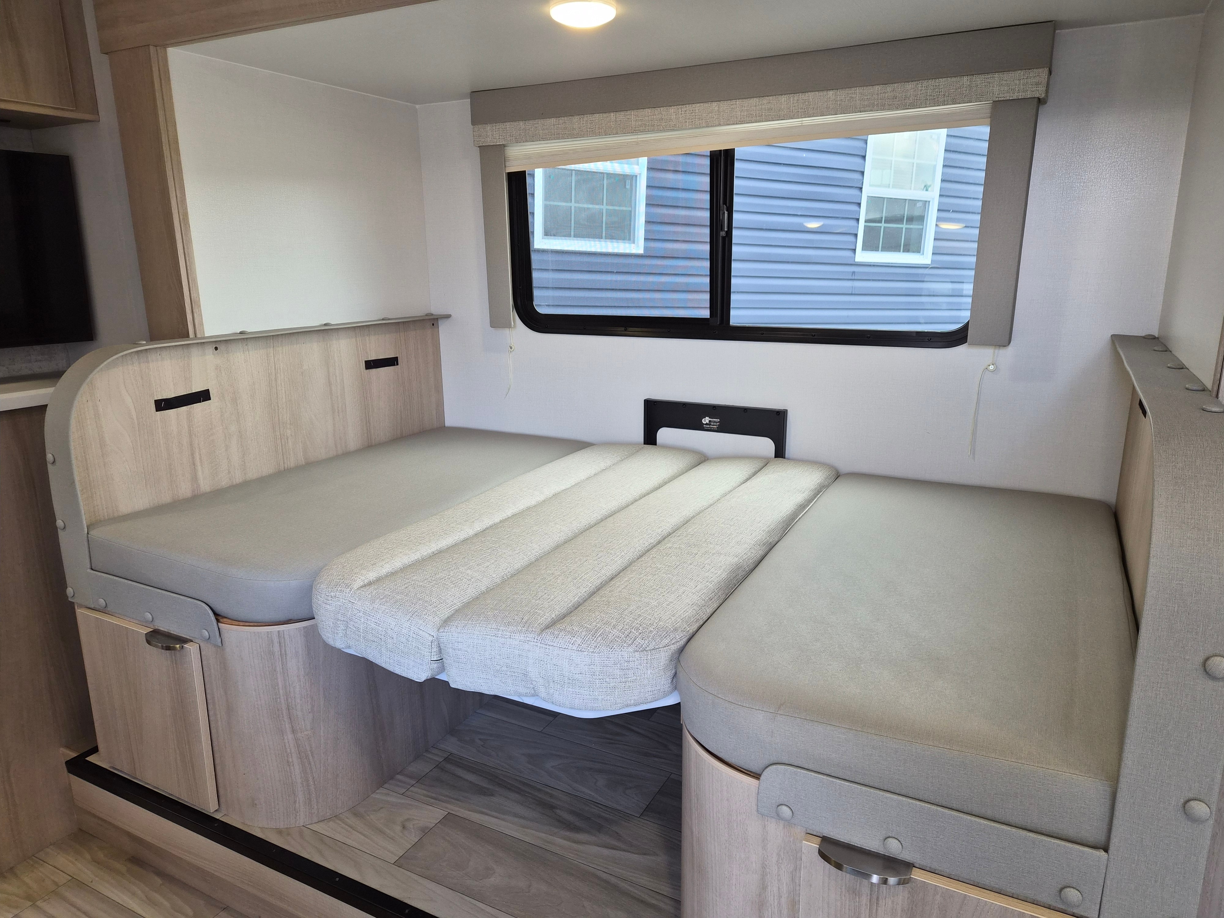 Mike's Winnebago 2108TB Travel Trailer