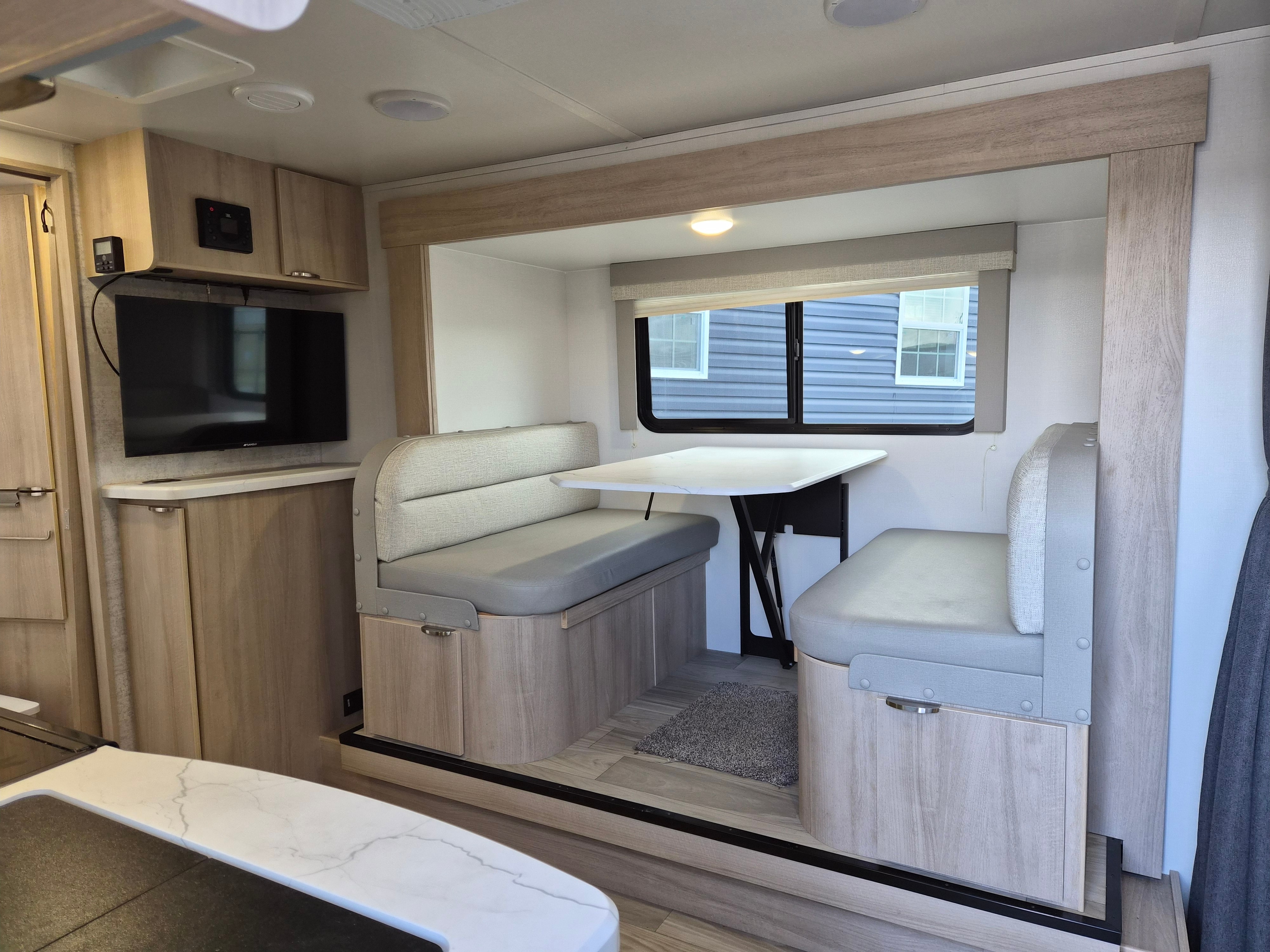 Mike's Winnebago 2108TB Travel Trailer