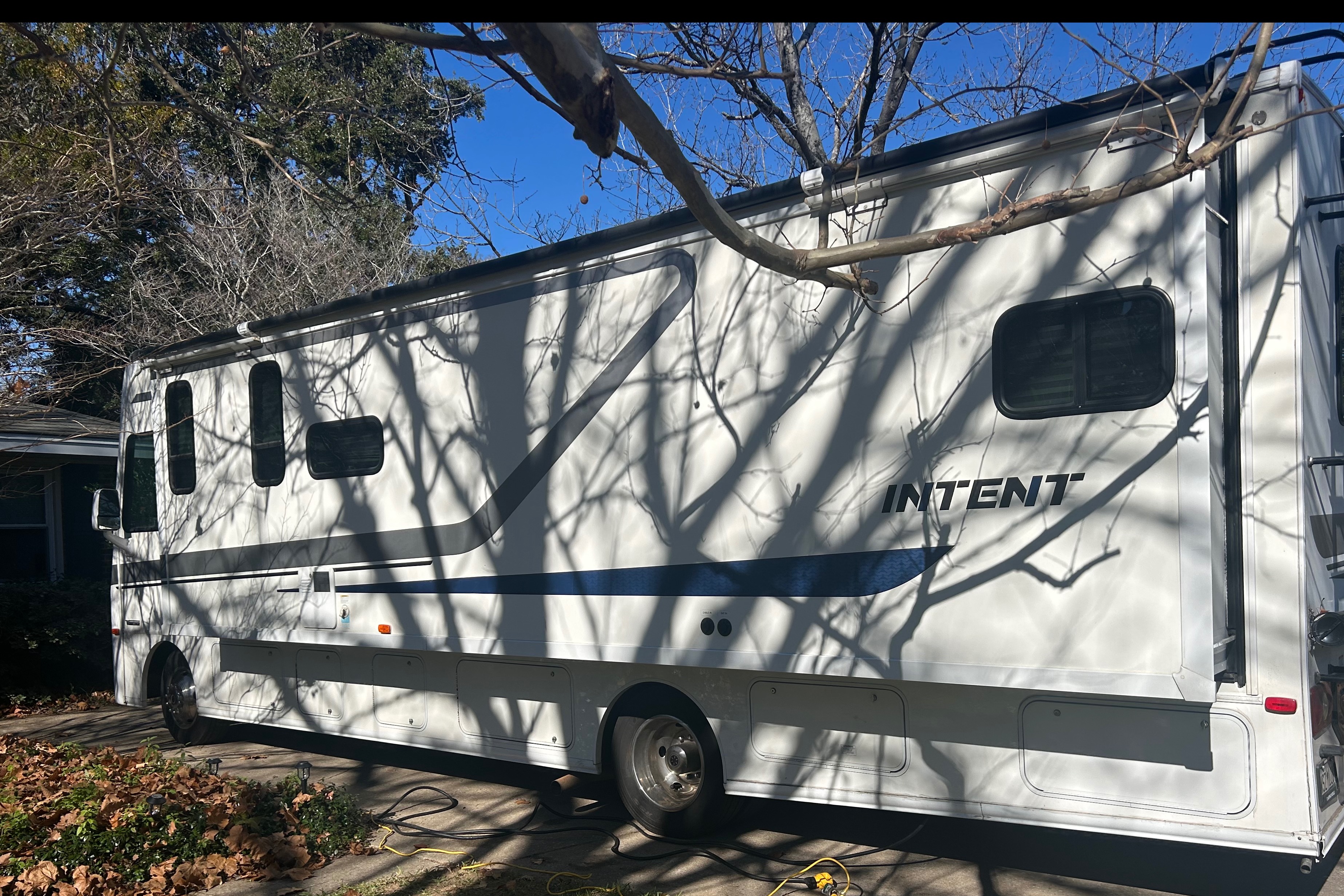 31 foot class A great for group travel or family’s with kids
