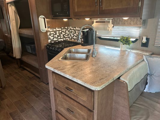 31 foot class A great for group travel or family’s with kids